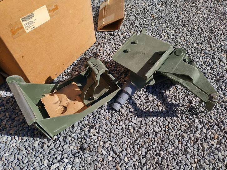 Mount, Machine Gun - Affuit voor kaliber 12,7mm (.50), Verzamelen, Militaria | Tweede Wereldoorlog, Landmacht, Overige typen, Ophalen