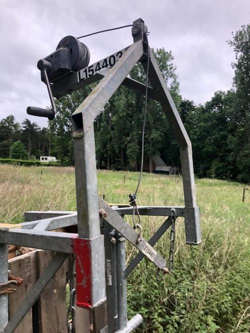 Stortkoker hijsbok hijslier support, Doe-het-zelf en Bouw, Gereedschap | Overige machines, Gebruikt, Ophalen