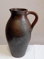 Terracotta kruik gesigneerd Jean Dubost, Ophalen of Verzenden