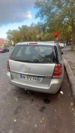 Opel zafira 1.9, Auto's, Opel, Zwart, Overige bekleding, Particulier, Zilver of Grijs