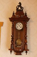 Antieke klok, Enlèvement