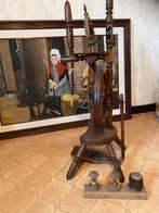 Spinnewiel met  spoelenrek / klossenrek, Ophalen, Gebruikt, Spinnewiel