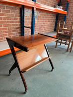 Vintage bureautafel /werktafel/plantentafel Carlos Sala, Huis en Inrichting, Tafels | Bijzettafels, Ophalen