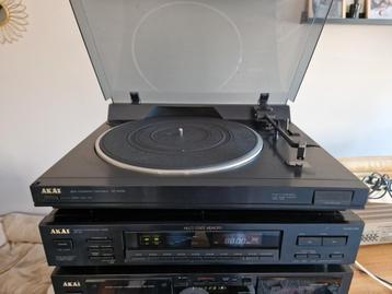 Akai AT-57L quartz synthesizer tuner. beschikbaar voor biedingen