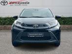 Toyota Aygo X X play+camera, https://public.car-pass.be/vhr/5d108905-c34e-407e-bfd4-098be8304690, 72 pk, Zwart, Handgeschakeld