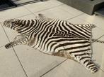 echt Zebravel, Huis en Inrichting, Stoffering | Tapijten en Vloerkleden, Ophalen, Gebruikt, Bruin, 150 tot 200 cm