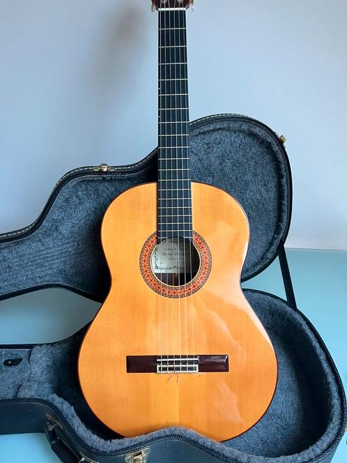 Klassieke gitaar Rodriguez in perfecte staat, Muziek en Instrumenten, Snaarinstrumenten | Gitaren | Akoestisch, Zo goed als nieuw