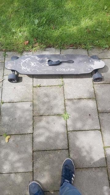 cool&fun elektrisch longboard met nieuwe accu.