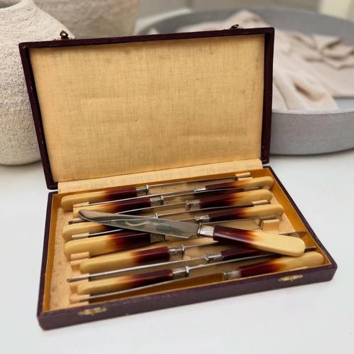 Vintage ivoorbruin bestekset jaren 40/60, Antiek en Kunst, Antiek | Bestek, Ophalen of Verzenden
