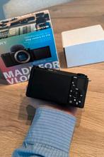 Sony ZV-E10 met 17-70 tamron f2.8, extra batterijen en Flash, Ophalen, Zo goed als nieuw, Sony
