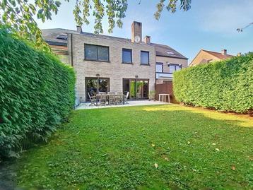 Maison à vendre à Wezembeek-Oppem, 4 chambres