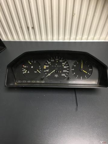Mercedes W124 1985     3.0 Diesel   124 542 7006   Km Teller beschikbaar voor biedingen