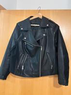 Veste imitation cuir noire taille 44, Vêtements | Femmes, Vestes | Été, Enlèvement ou Envoi, Neuf, Taille 42/44 (L), Noir