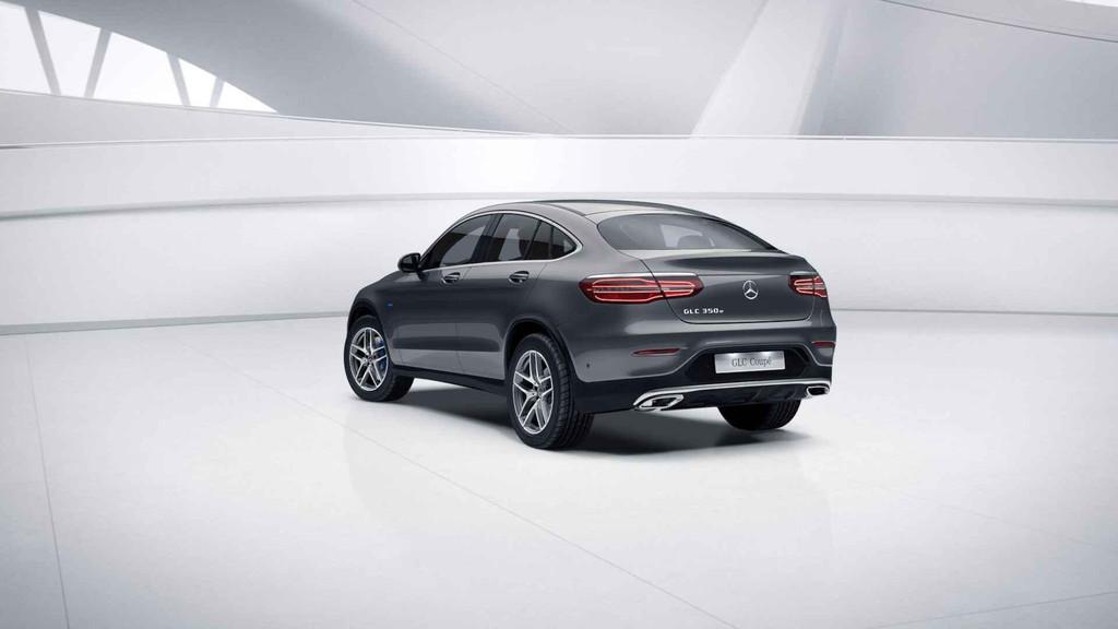 Mercedes-Benz GLC-Klasse 350 e 4MATIC Coupé AMG Line | Pano, Auto's, Automaat, Gebruikt, Euro 6, 2000 kg