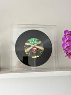 Kunstwerk Vinyl LP met skull afbeelding in plexi kast, Ophalen