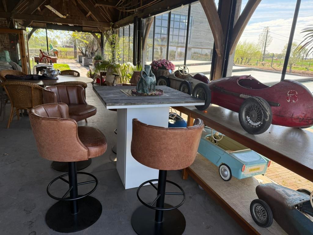 6 magnifiques tabourets de bar en cuir, Maison & Meubles, Dénudé, Comme neuf, Enlèvement, X, X