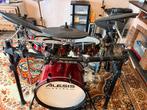 ALESIS STRIKE PRO SE E-DRUM + HH & pédale Iron Cobra + 2 amp, Musique & Instruments, Batteries & Percussions, Enlèvement, Comme neuf