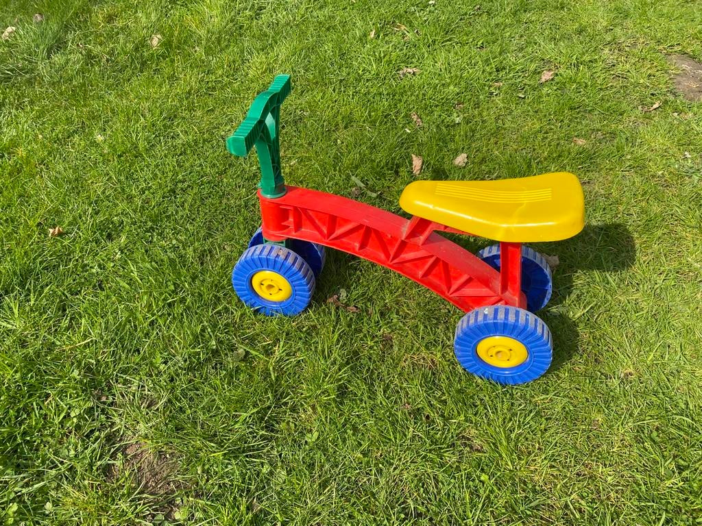 eerste loopfietsje, Kinderen en Baby's, Speelgoed | Buiten | Voertuigen en Loopfietsen, Ophalen, Gebruikt, Loopfiets