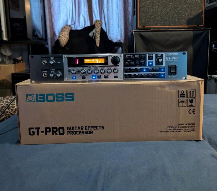 Boss GT-Pro processeur multi-effets guitare rack comme neuf, Muziek en Instrumenten, Effecten, Zo goed als nieuw, Multi-effect