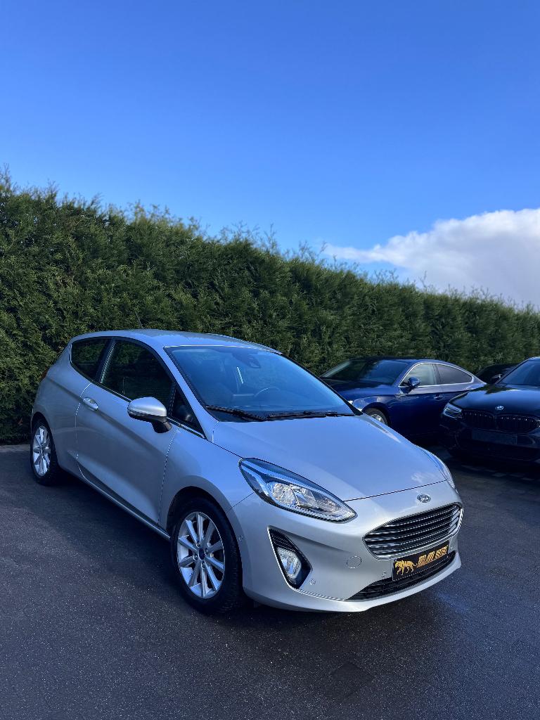 Ford Fiesta 1.0 Essence 100CV, Argent ou Gris, Achat, Euro 6, Entreprise