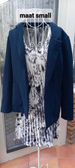Prachtig kleedje en jasje, Kleding | Dames, Jurken, Ophalen of Verzenden