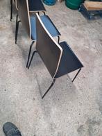 4 belles chaises de salle à manger en bois noir, Brun, Enlèvement, Bois