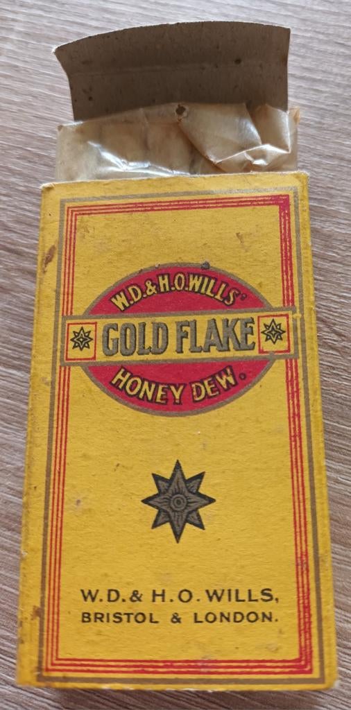 Original British Forces sigaretten, Verzamelen, Militaria | Tweede Wereldoorlog, Ophalen of Verzenden