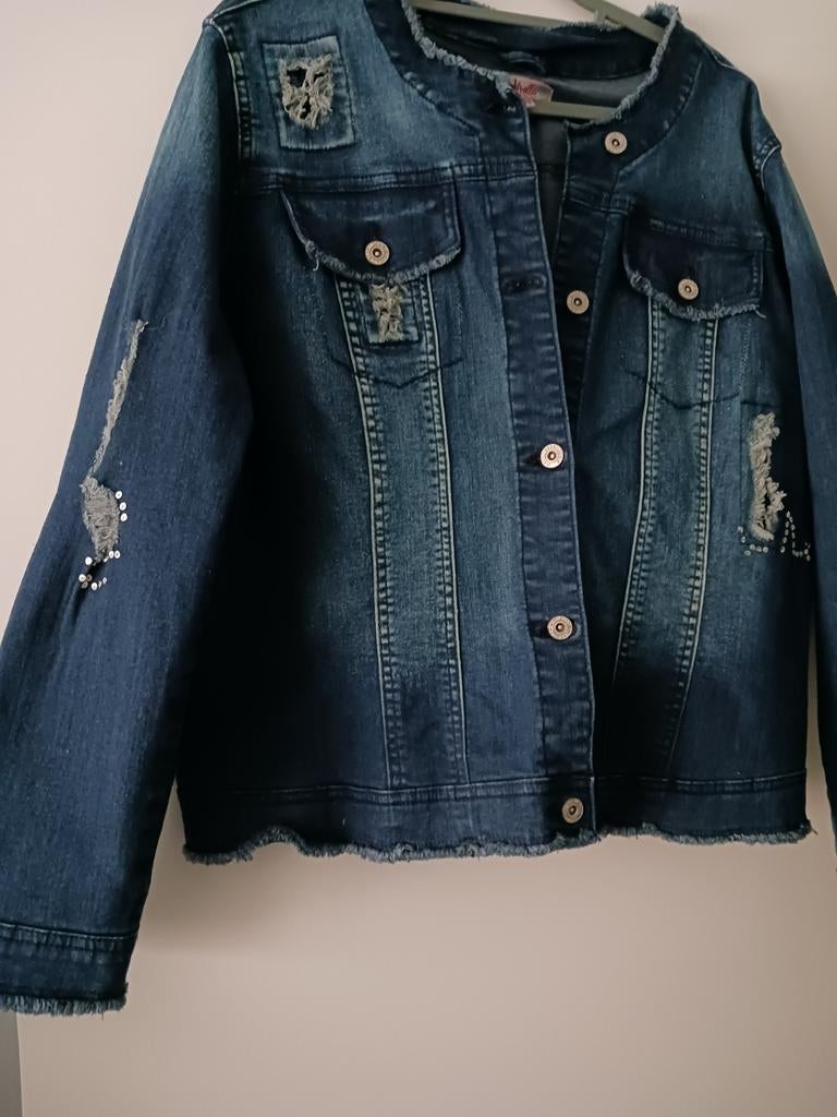 Jeansjas merk Vivella net als nieuw te koop.M 48, Kleding | Dames, Grote Maten, Ophalen