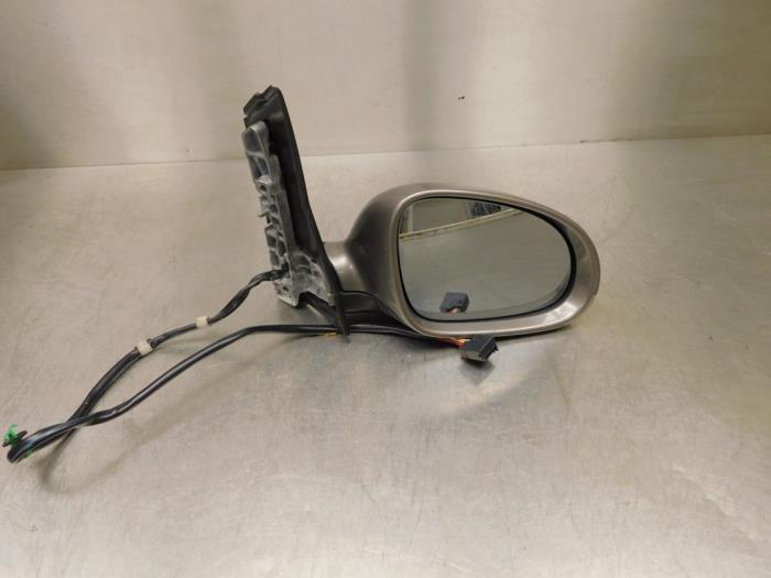 Rétroviseur extérieur droit d'un Volkswagen Golf Plus, Volkswagen, -, 3 mois de garantie, Utilisé