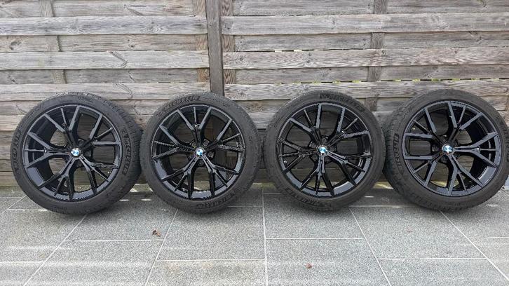 BMW G30 style 845M met Michelin PS4's "BMW ster" (245/40/19), Autos : Pièces & Accessoires, Pneus & Jantes, Jante(s), Pneus été