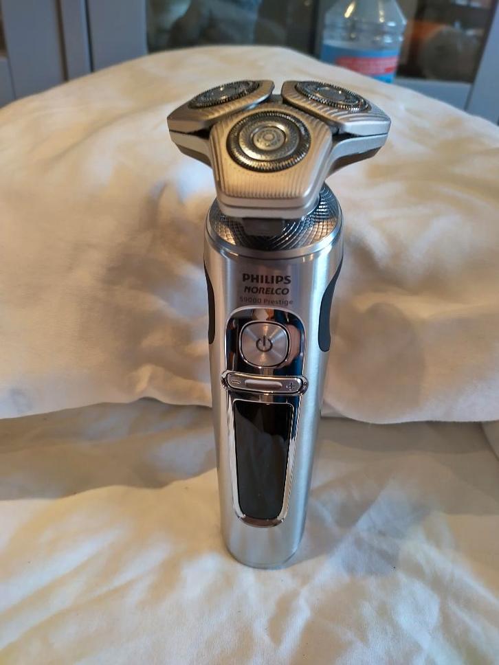 Rasoir Philips Prestige S9000 neuf, Electroménager, Équipement de Soins personnels, Neuf, Rasage ou Épilation, Enlèvement ou Envoi
