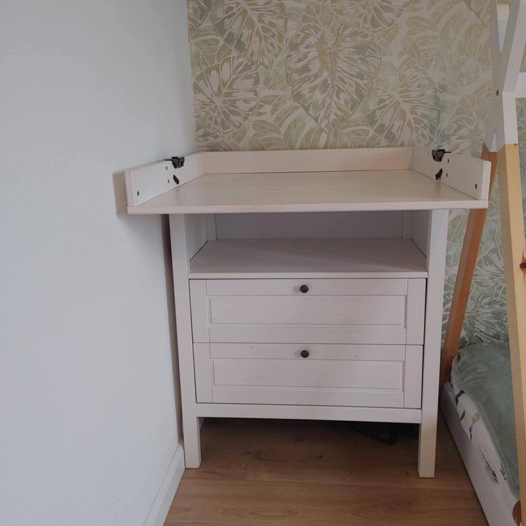 Table à langer ikea, 90 à 105 cm, Comme neuf, Enlèvement, 75 à 100 cm