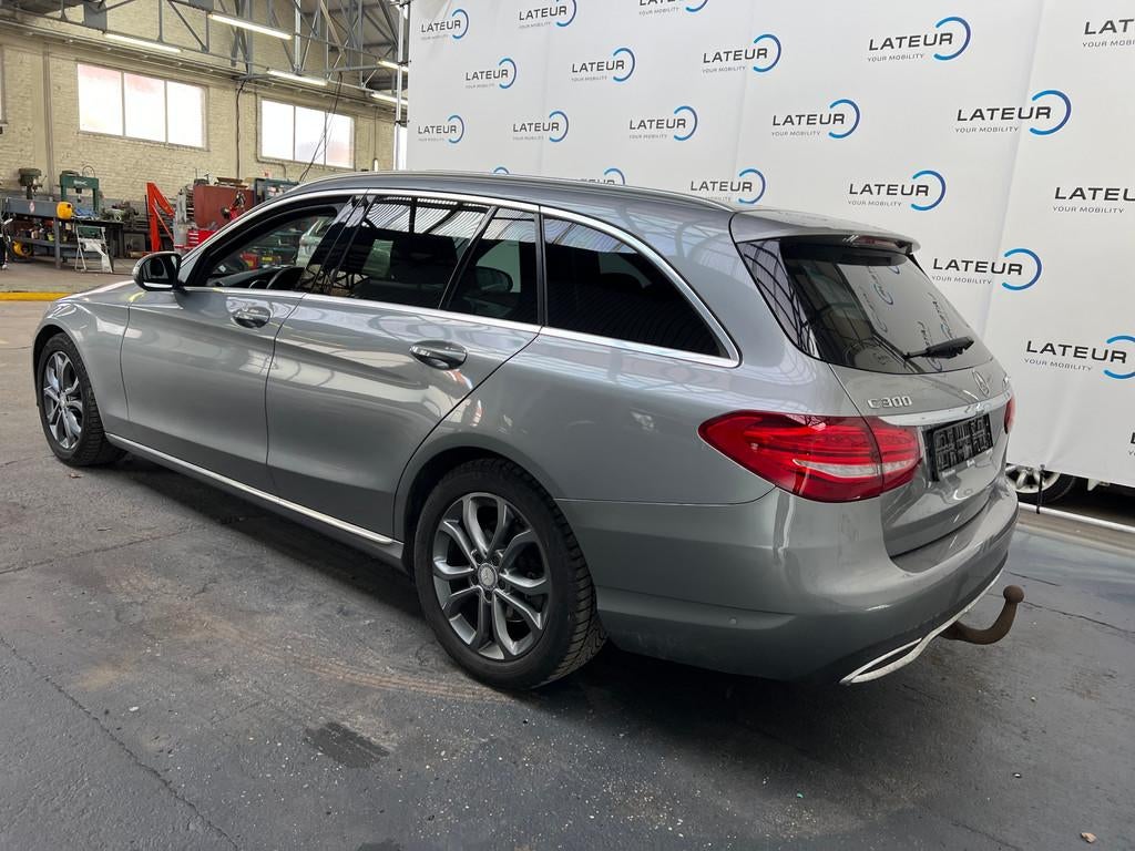 Mercedes-Benz C-Klasse 300 Bluetec Hybrid-diesel 204pk autom, Auto's, Mercedes-Benz, Leder, 2148 cc, Hybride Elektrisch/Diesel