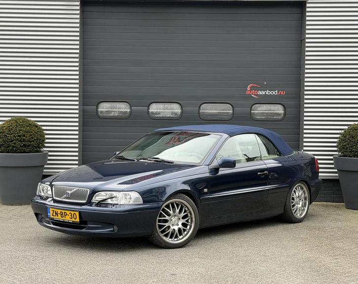 Volvo C70 Convertible 2.4 T Prestige (automatique), Autos, Volvo, Entreprise, Achat, C70, ABS, Airbags, Air conditionné, Alarme