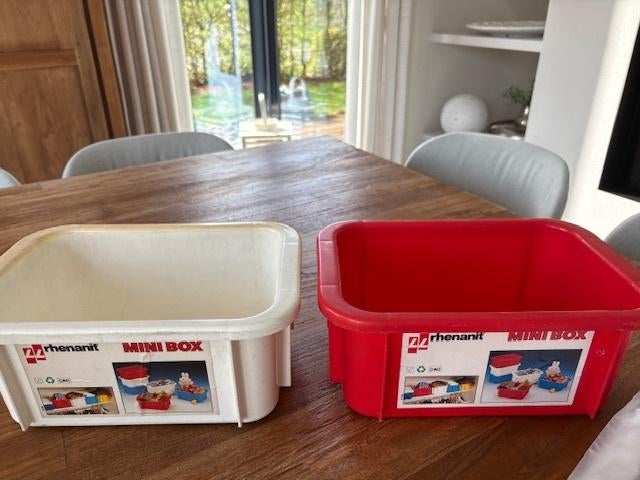 2 boîtes de rangement, Enlèvement ou Envoi, Moins de 35 cm, Utilisé, Moins de 40 cm