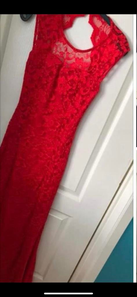 À VENDRE robe soirée, bottes fourrure Abiye, chaussures fête, Enfants & Bébés, Enlèvement, Bottes