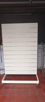 Présentoir à roues double face, Enlèvement