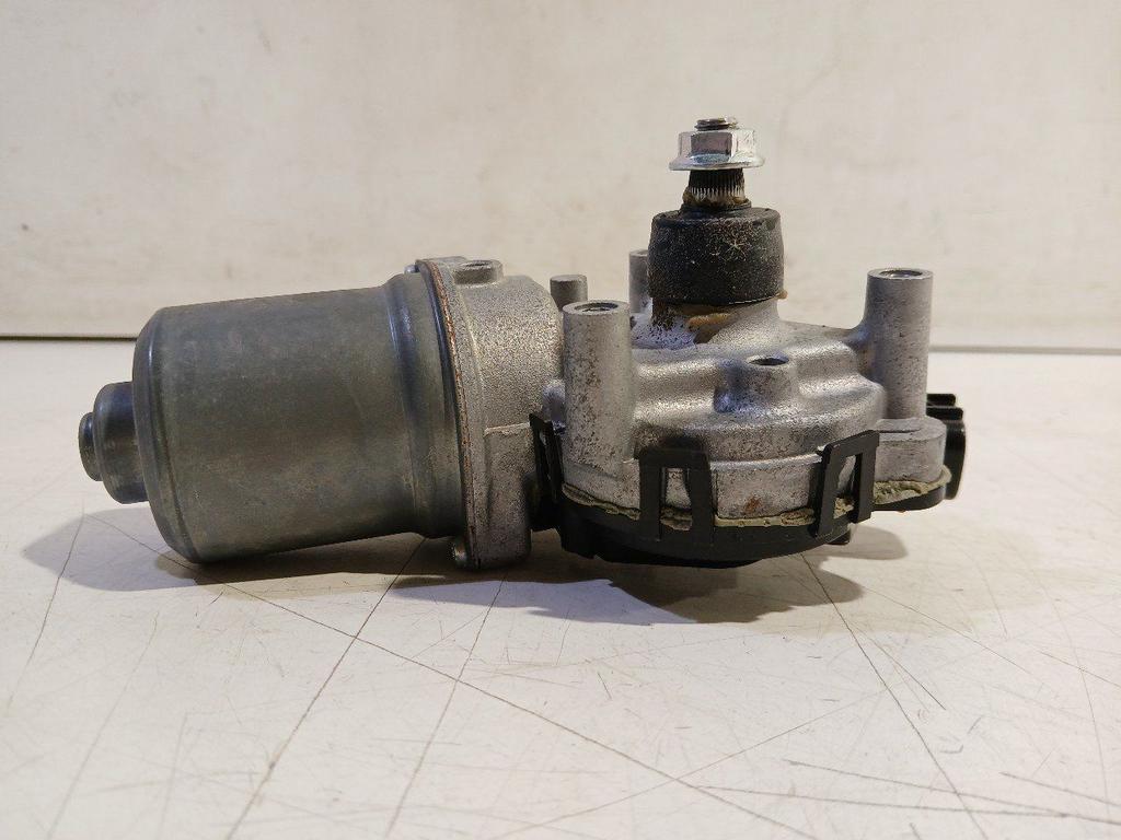 Ruitenwissermotor voor Toyota Prius, Onderdelen@venauto.nl, Van der Ven Autorecycling B.V., Ettenseweg 76, 4706 PB Roosendaal, The Netherlands