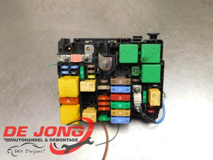 Boîte à fusibles d'un Peugeot Expert, -, 3 mois de garantie, Utilisé, -