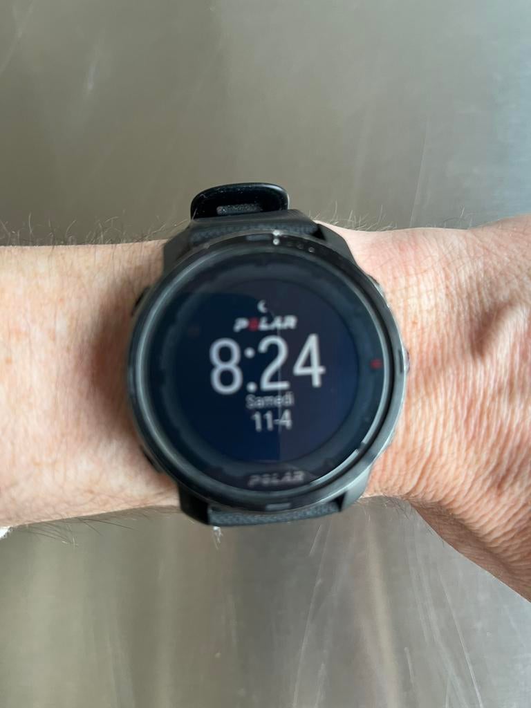 Polar Grit X GPS-cardiohorloge + H9 hartslagsensor, Handtassen en Accessoires, Sporthorloges, Gebruikt, Zwart, Afstand, GPS, Hartslag