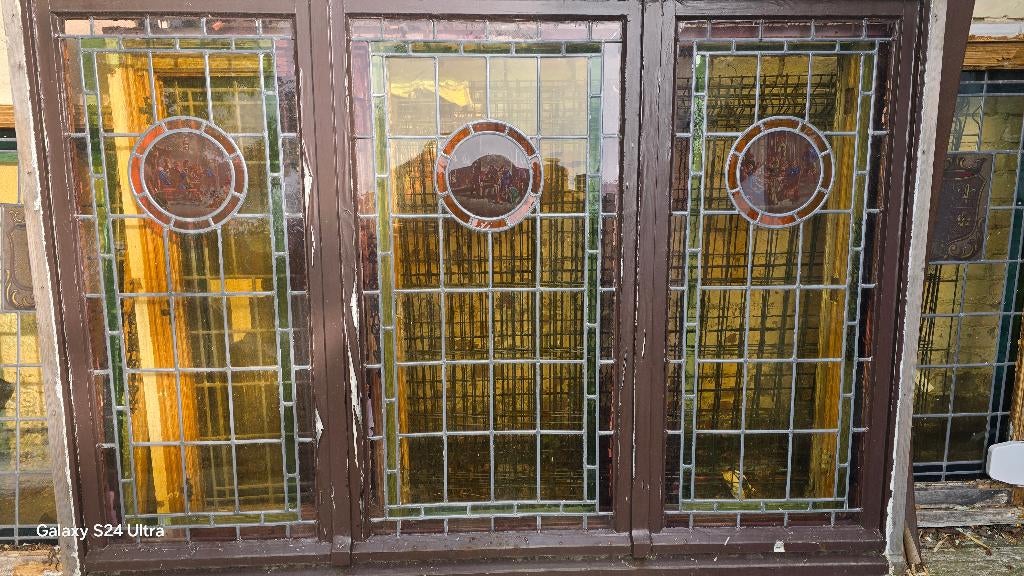 Vitraux anciens scenes du moyen âge, Antiquités & Art, Enlèvement