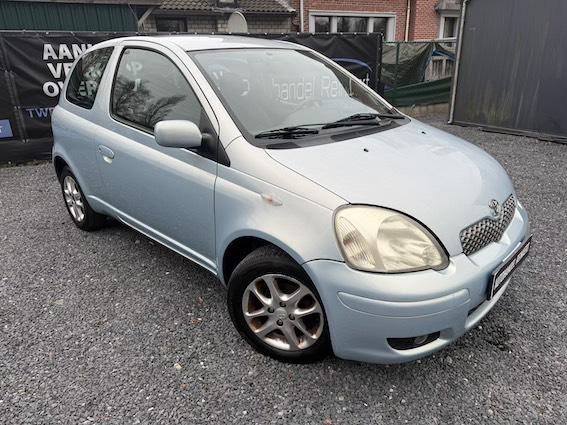 Toyota Yaris, 1.0i, 2004,147.000km, 3 Deurs +12m Garantie, Autos, Toyota, Achat, Entreprise, Carnet d'entretien, 3 portes