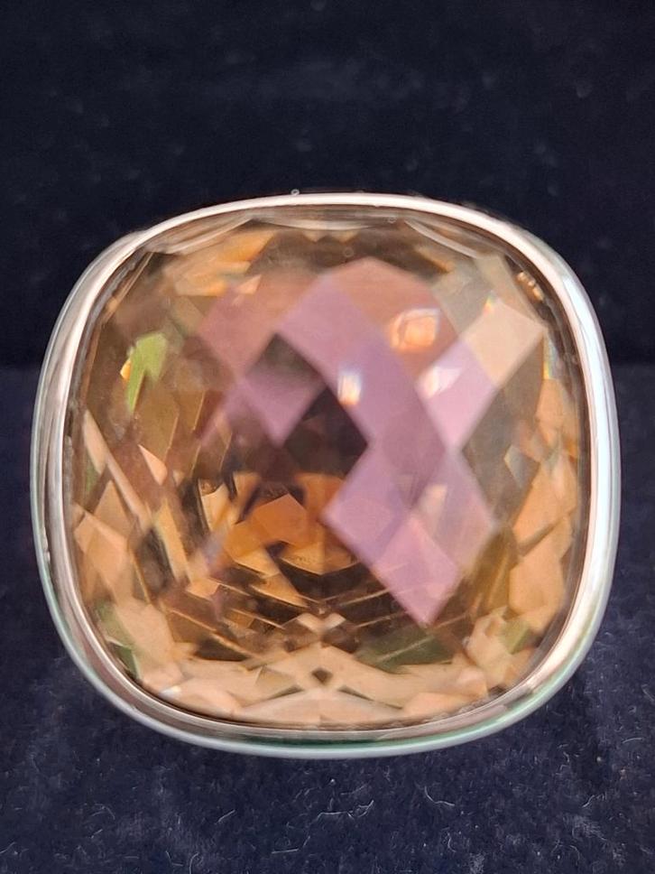 TRÈS BELLE BAGUE SWAROVSKI, Handtassen en Accessoires, Ringen, Zo goed als nieuw, Dame of Heer, 17 tot 18, Bruin, Overige materialen