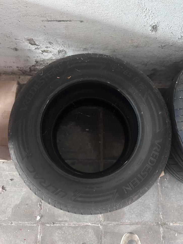 Lot de 18 pneus, Autos : Pièces & Accessoires, Pneus & Jantes, Pneu(s), Autre, Utilisé, Enlèvement