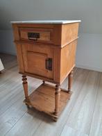 Table de nuit, Enlèvement, Bois