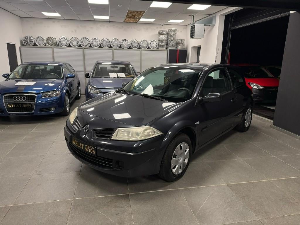 RENAULT MEGAN1.4 BENZINE 147.000 KM TOP STAAT, Autos, Argent ou Gris, Achat, Entreprise, Noir