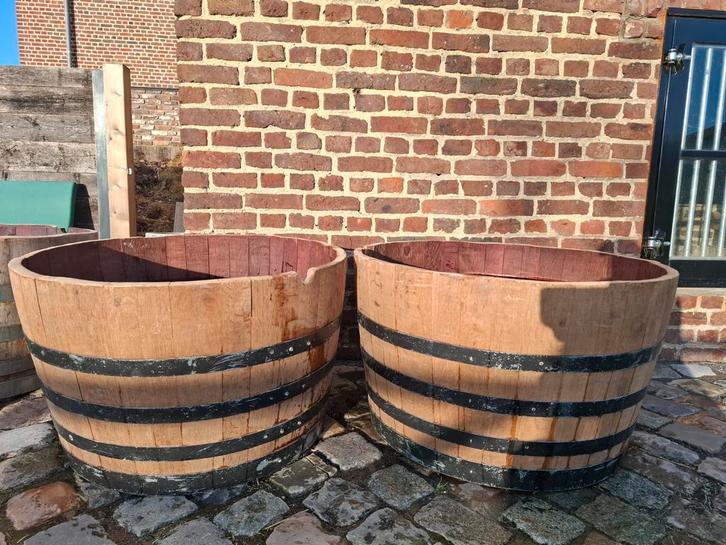 Un demi-tonneau de vin - 51 cm x 86 cm ! TOPPER en chêne rus, Jardin & Terrasse, Bacs à fleurs & Jardinières, Enlèvement