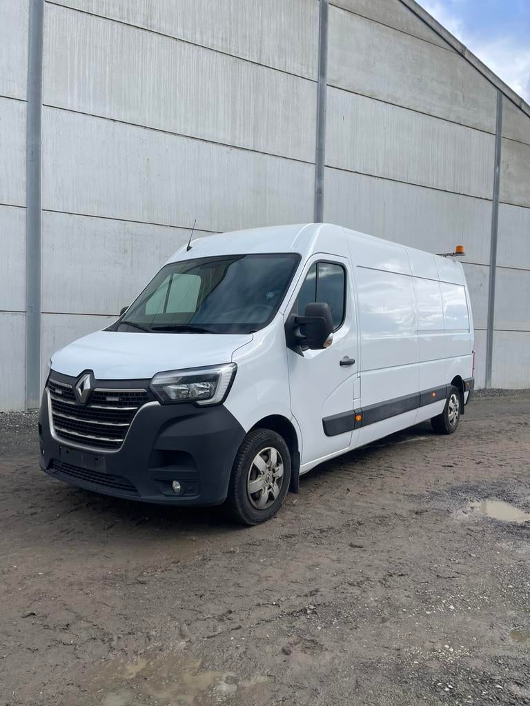 RENAULT MASTER AVEC RACKS ET ONDULEUR 220 V, Autos, Camionnettes & Utilitaires, Particulier, Bluetooth, Renault, Enlèvement