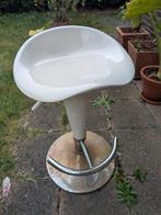 Vintage barkruk - in de hoogte verstelbaar, Huis en Inrichting, Barkrukken, Ophalen, Gebruikt, In hoogte verstelbaar, Metaal