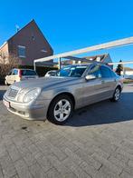Mercedes E klasse 220 CDI, Auto's, Automaat, Zwart, 4 cilinders, Beige